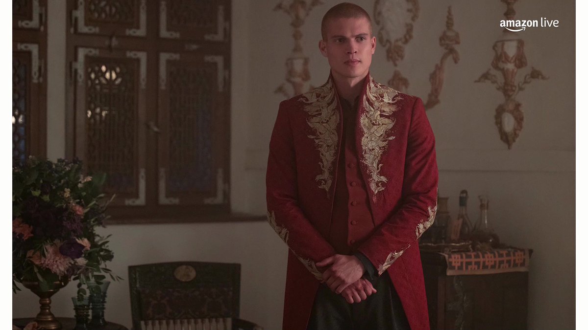 Wiki_of_Time's tweet photo. For anyone who missed the red coat, we got you.
#WoTShowSpoilers #WoTPromo #TwitterOfTime #TheWheelOfTime https://t.co/gWhx70f3UV