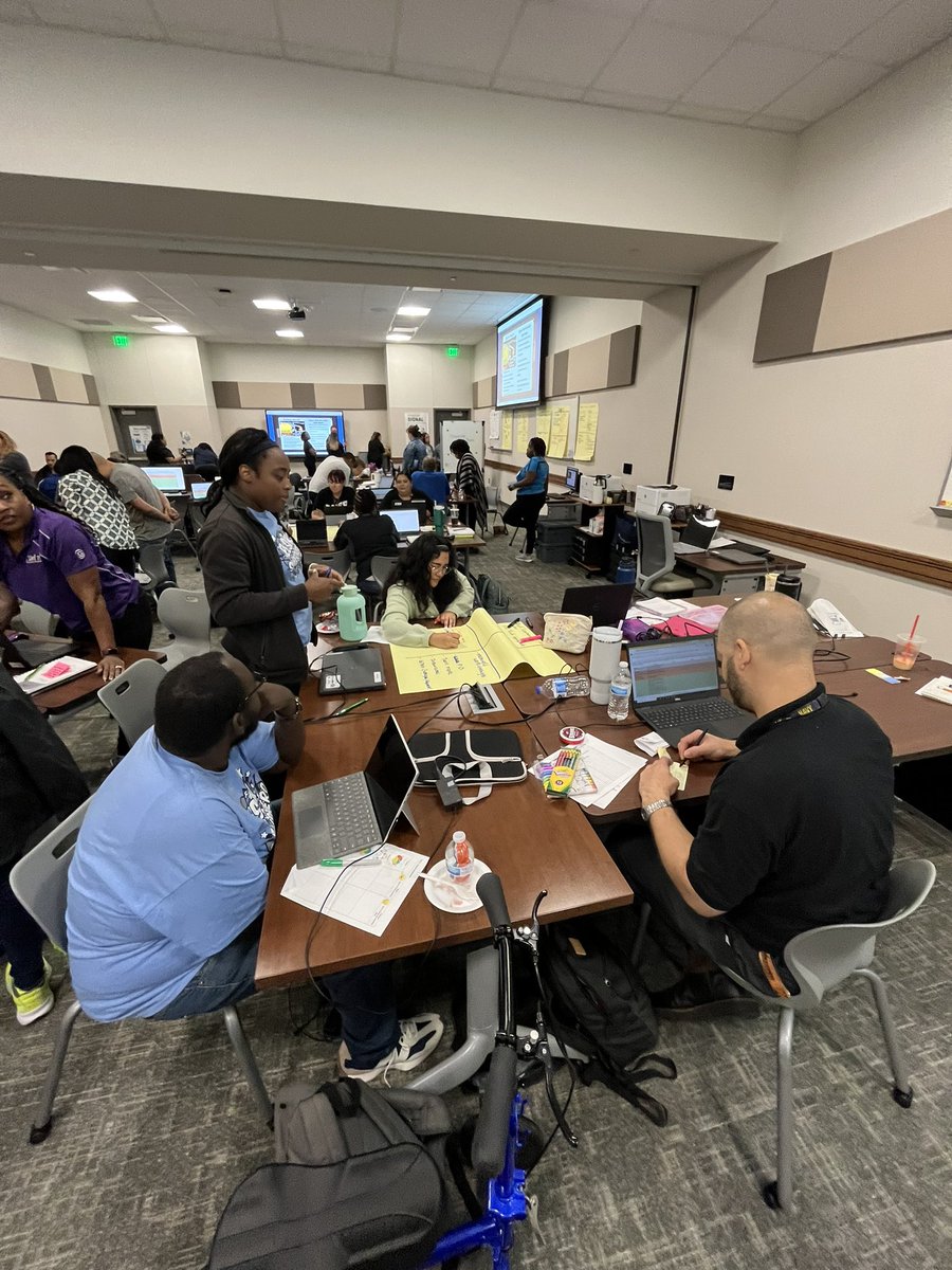 AliefTech's tweet image. When is it okay to be a “Blabber Mouth”? When you’re brainstorming ideas for SMART goals and technology integration. @SK4DL