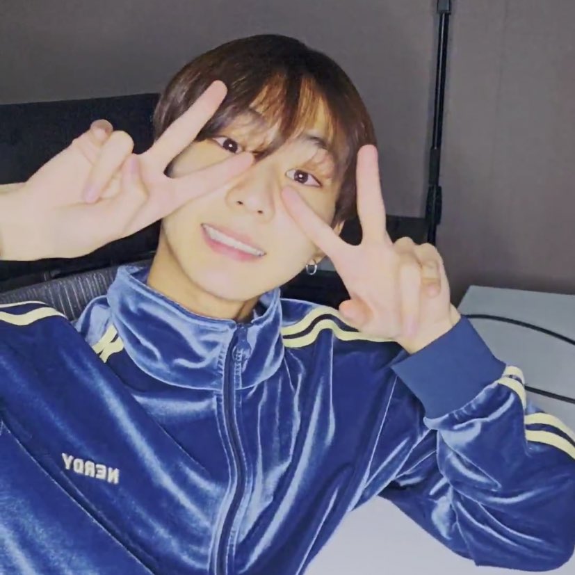 bbhmrk's tweet photo. capture time with jungwon ♡ https://t.co/XRbZBU7kxF