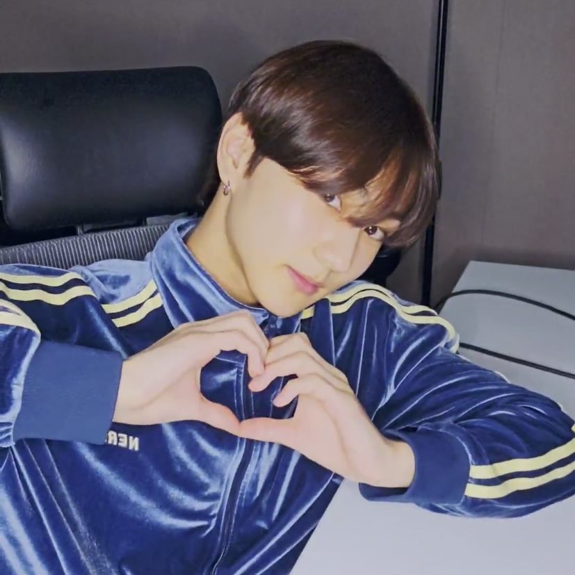 bbhmrk's tweet photo. capture time with jungwon ♡ https://t.co/XRbZBU7kxF