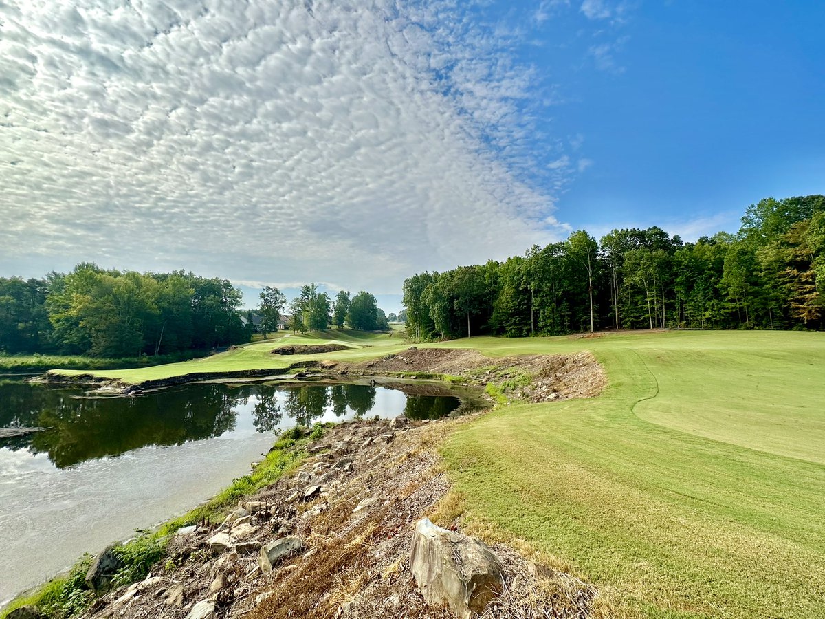 tothillfarm's tweet photo. EXCITING NEWS!!! 📢 Tot Hill Farm will be opening up for play on Labor Day Monday - September 4th! Our new online tee sheet will be up and live later this week, so please call the golf shop at 336-857-4455 to reserve your time! We look forward to seeing you on the first tee! https://t.co/4yIG1XlEHY