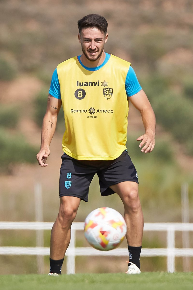 CD Calahorra tweet media