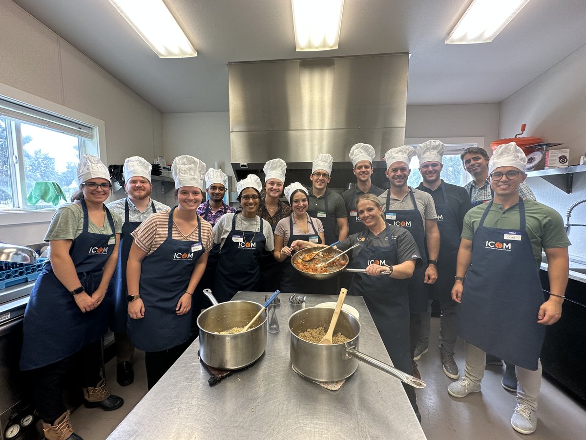 ICOM students and faculty are back in the kitchen, cooking up delicious and nutritious meals in our Culinary Medicine elective! 🍽🥦🍅

#IdahoCOM #ICOM2026 #CulinaryMedicine