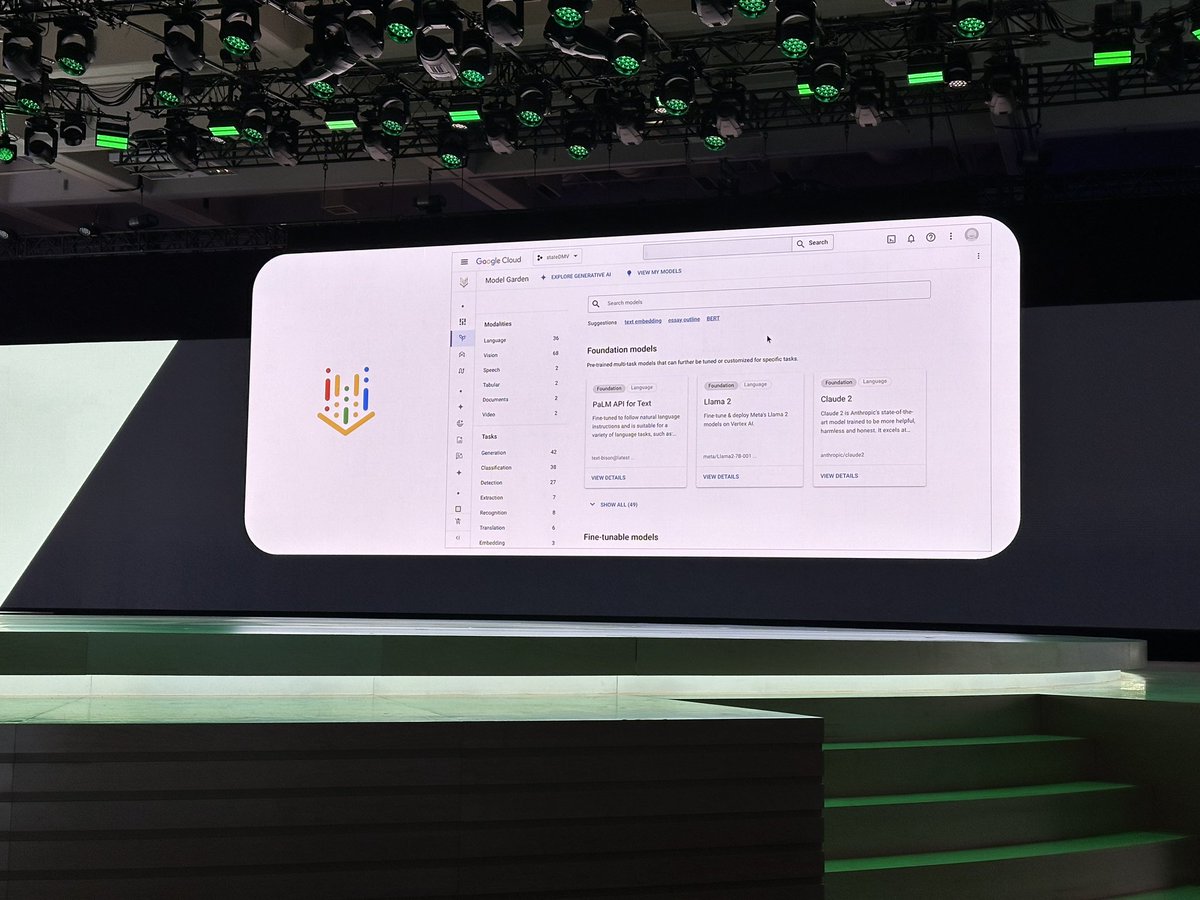 rushvasa's tweet photo. Some major announcement on #VertexaI at #GenerativeAI Studio
- Llama2 
- 80+ pages size of input 
Use case : machine logs, legal documents, chat histories 
- High quality image generation &amp; style tuning
- Digital Watermarking 
#GoogleCloudNext https://t.co/0Tnt8gJpnR