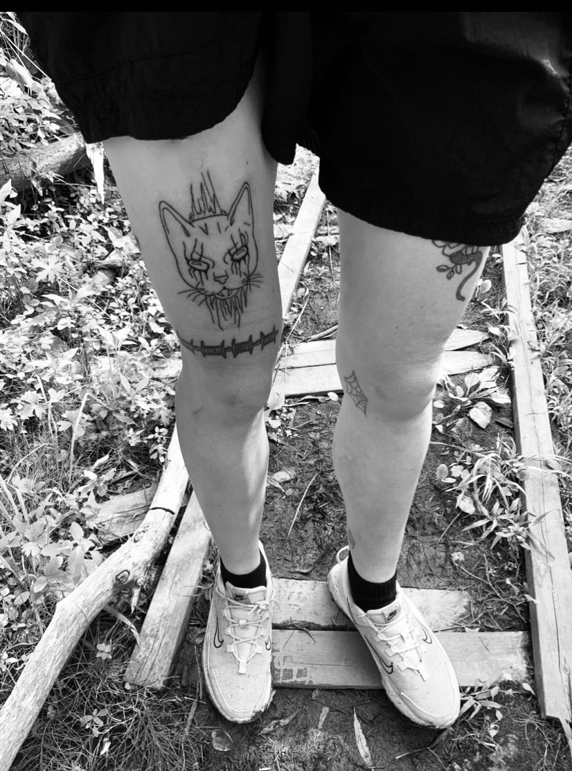 DEADENDEE's tweet photo. round 1 of line work🔜final vision https://t.co/xJBLviUZtd