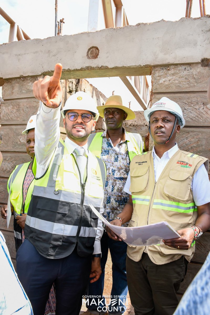 GvnMutula's tweet photo. Ground breaking for the first modern 20 acre Truck stop at Sultan Hamud courtesy of Superior Homes . We have made it easy for investors by seamless approvals of their plans https://t.co/s4YCBY5bC6