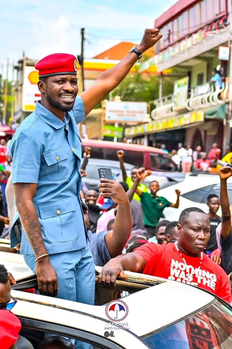 Pliam_'s tweet image. The most beautiful picture on the Internet today ❤️✊
#fortportal
#NUPCountryWideTour