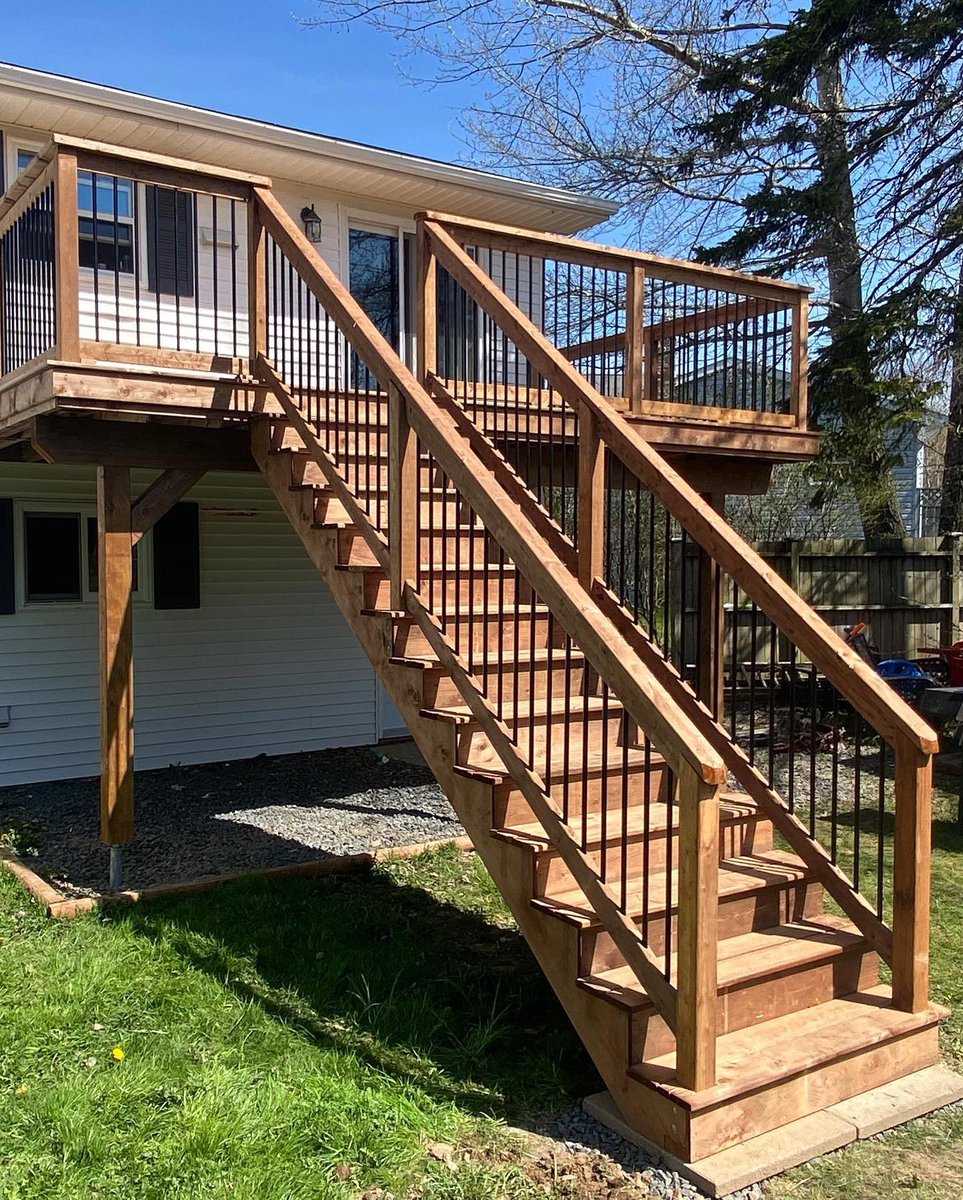 GarberConstruct's tweet photo. #throwback to Episode Two of "Be Careful Who You Hire" ~ 
"Cowboy's Botched Job Has A Happy Ending"
We came. We saw. We rebuilt it....One happy customer and one happy Team Garber! 
#garberconstruction #deckbuilders #newdeck https://t.co/vMw7QfuqAt