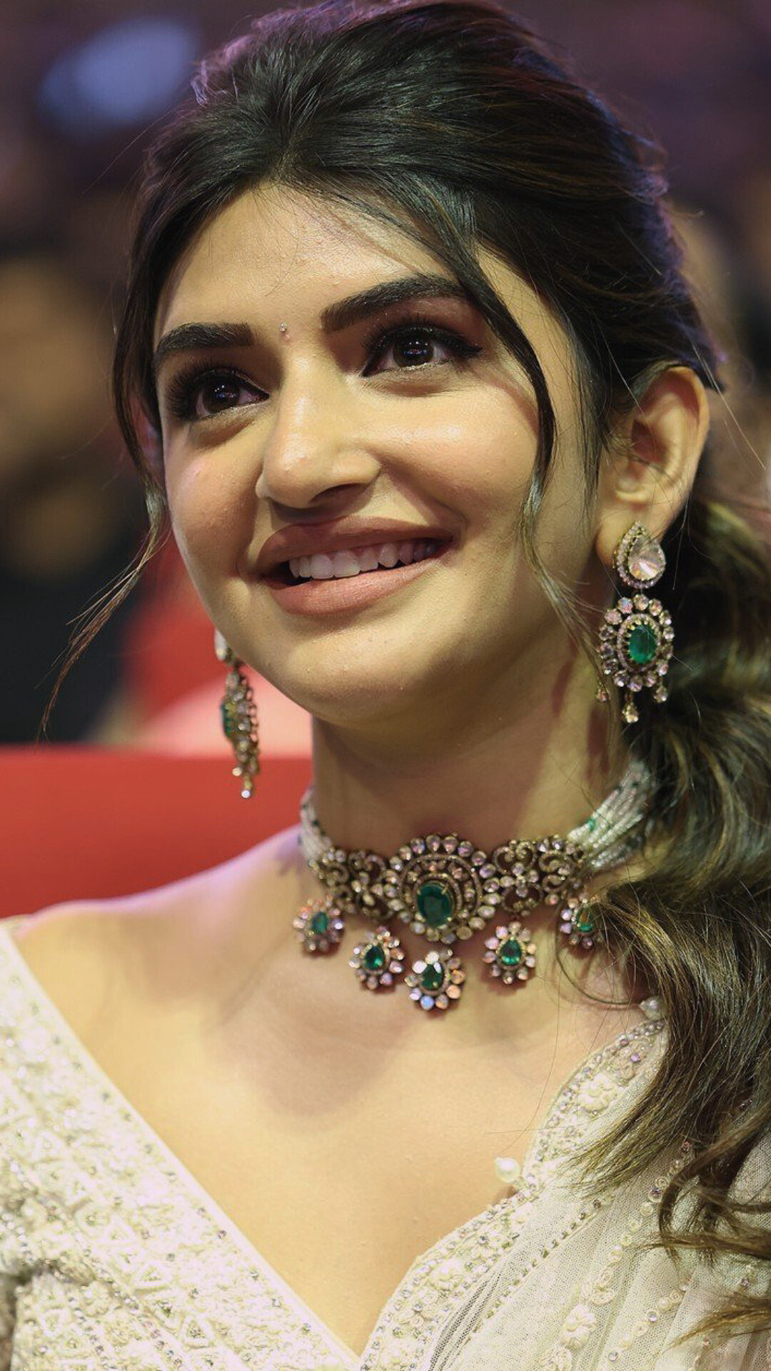 F4tqOyrb0AEJVOL?format=jpg&name=large