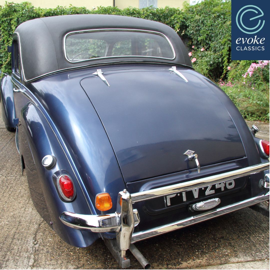 EvokeClassics's tweet photo. LIVE AT AUCTION
1954 Riley RME
https://t.co/CJST0YYi2s
+ Very Rare Twin Carb model
+ 55th Last RME off the production line
+ Older restoration so very solid
+ Lovely vinyl roof
+ Four new tyres
+ New battery
#Riley #RileyRME https://t.co/GCqBMIKLY2