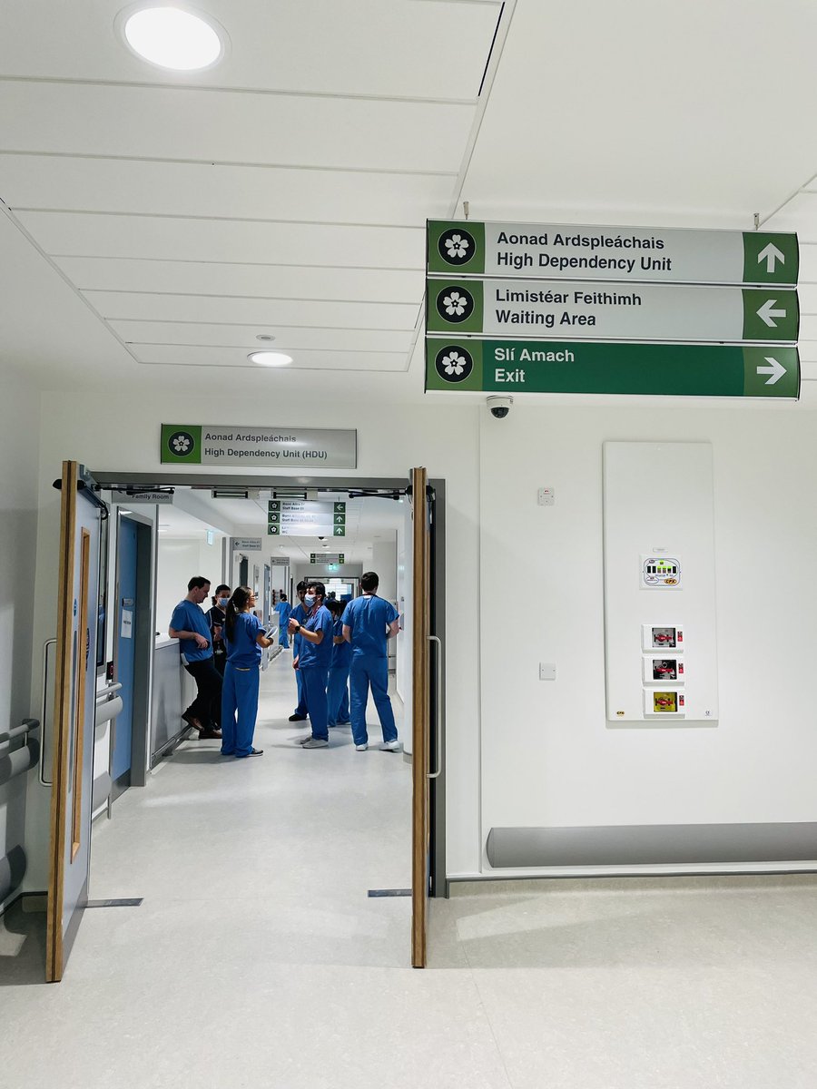 Mater_ICU's tweet photo. As part of our Critical Care expansion, we successfully moved into our bright new HDU today with daylight in every room! Patients and staff are delighted - thank you to all involved 😊 https://t.co/ryqbCXrt1H