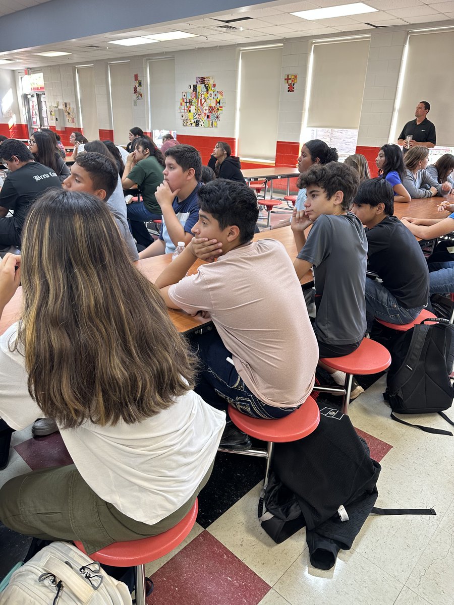 Fredericksburg Middle School tweet media