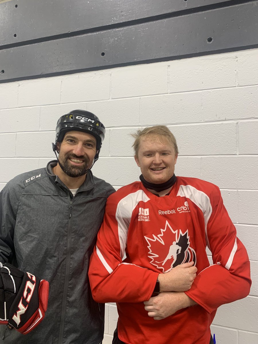 Last week at the <a href="/CDNBlindHockey/">CanadianBlindHockey</a> Summer Development Camp I got to meet and be coached by <a href="/howtohockey/">Coach Jeremy - How To Hockey</a>! What a privaledge!
<a href="/EIHA_Official/">England Ice Hockey</a> <a href="/BritBlindSport/">British Blind Sport</a> <a href="/BlindHockeyUK/">Blind Ice Hockey UK</a>