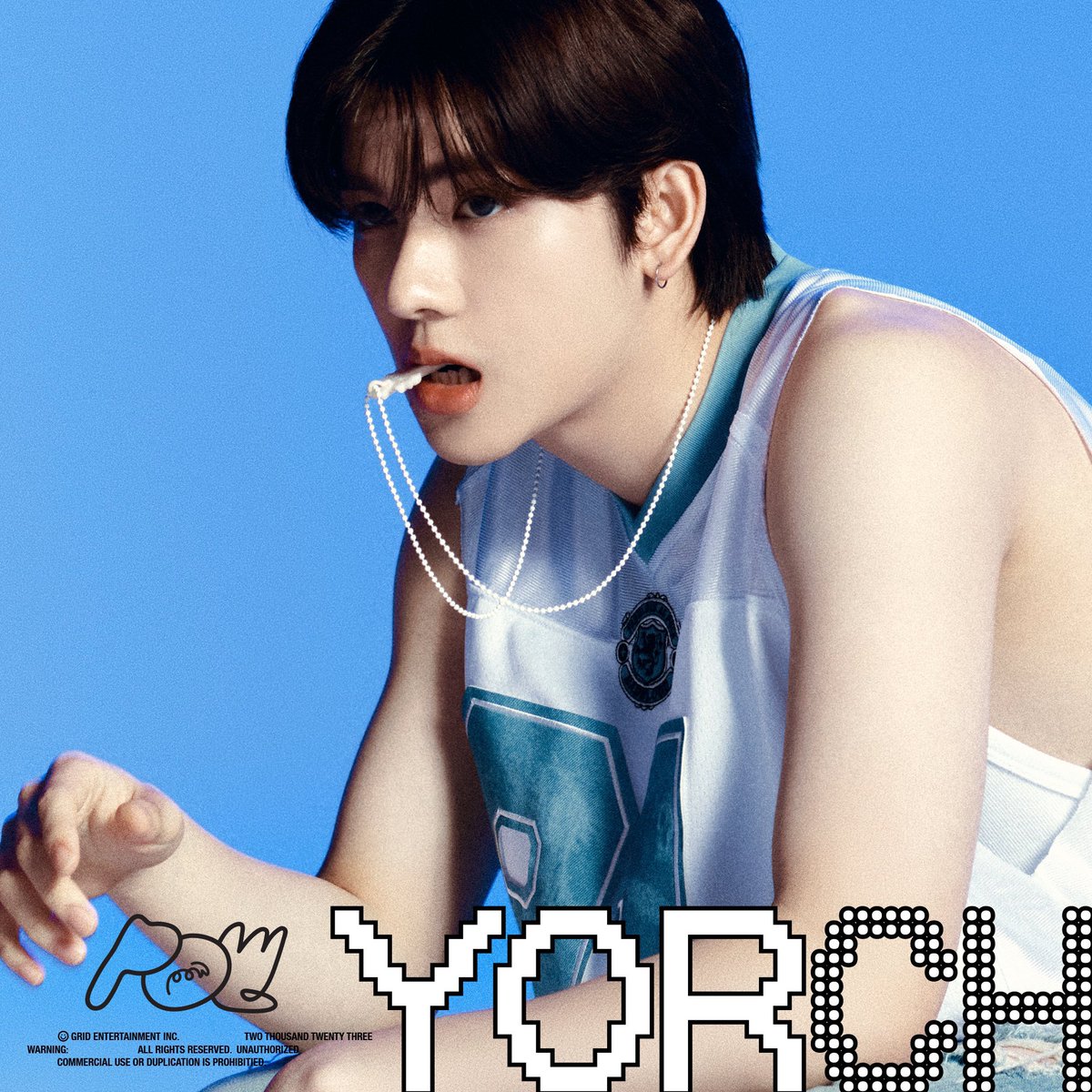 yorchispiggyboo's tweet photo. ทุกคนมาดูเอาเถอะ ยอร์ชสีฟ้ารุ่นนี้คือต้องมีเอาไว้กราบไหว้บูชานะ ไม่ไหวอยู่กับสีฟ้าแล้วหล่อเกิน😭 https://t.co/eyoWanu1LK