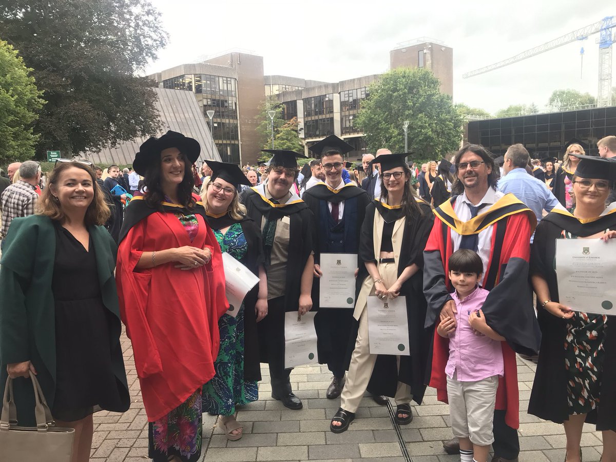 Kathryn Hayes tweet media