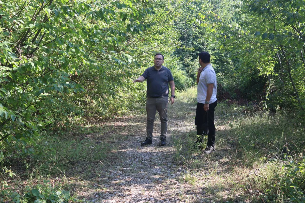 📌 Kaymakamımız Sayın Tuncay KARATAŞ, 154. Karayolları Şube Şefi Ergin ENGİN ile birlikte Loç Vadisi Seyir Terasında incelemelerde bulundu.

 Gerekli incelemeler neticesinde özellikle park sorunu konusunda Karayolları Şefi ile istişarede bulunan Kaymakam KARATAŞ,