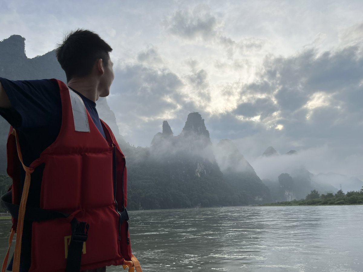 luoluobb's tweet photo. Once upon a time in Yangshuo Guiling, China.
#travel #travelphotography #Yangshuo #sunset #china https://t.co/AkpV5ZGdwa