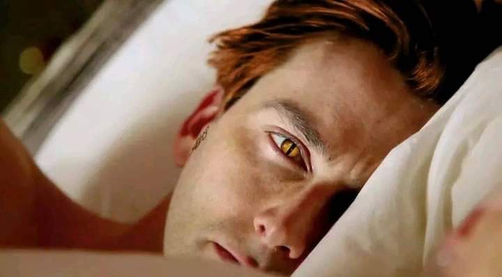MidniteBela's tweet photo. #RenewGoodOmens #GoodOmens3 #GoodOmensSeanson3 

Hello yeah!!! https://t.co/ZhISVyJ6Bq