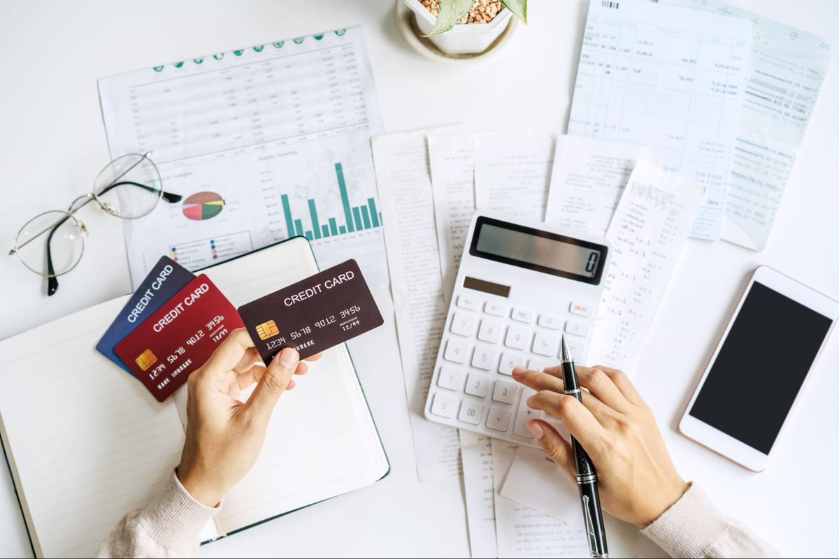 dmbfinancial's tweet photo. #DidYouKnow that if you only pay your monthly minimums, you can wind up shelling out 2-3 times more than you originally borrowed?

Let DMB Financial help you get ahead and pay off your debt faster: https://t.co/LQSQfdKChH
#debtsettlement https://t.co/55h0idvVii