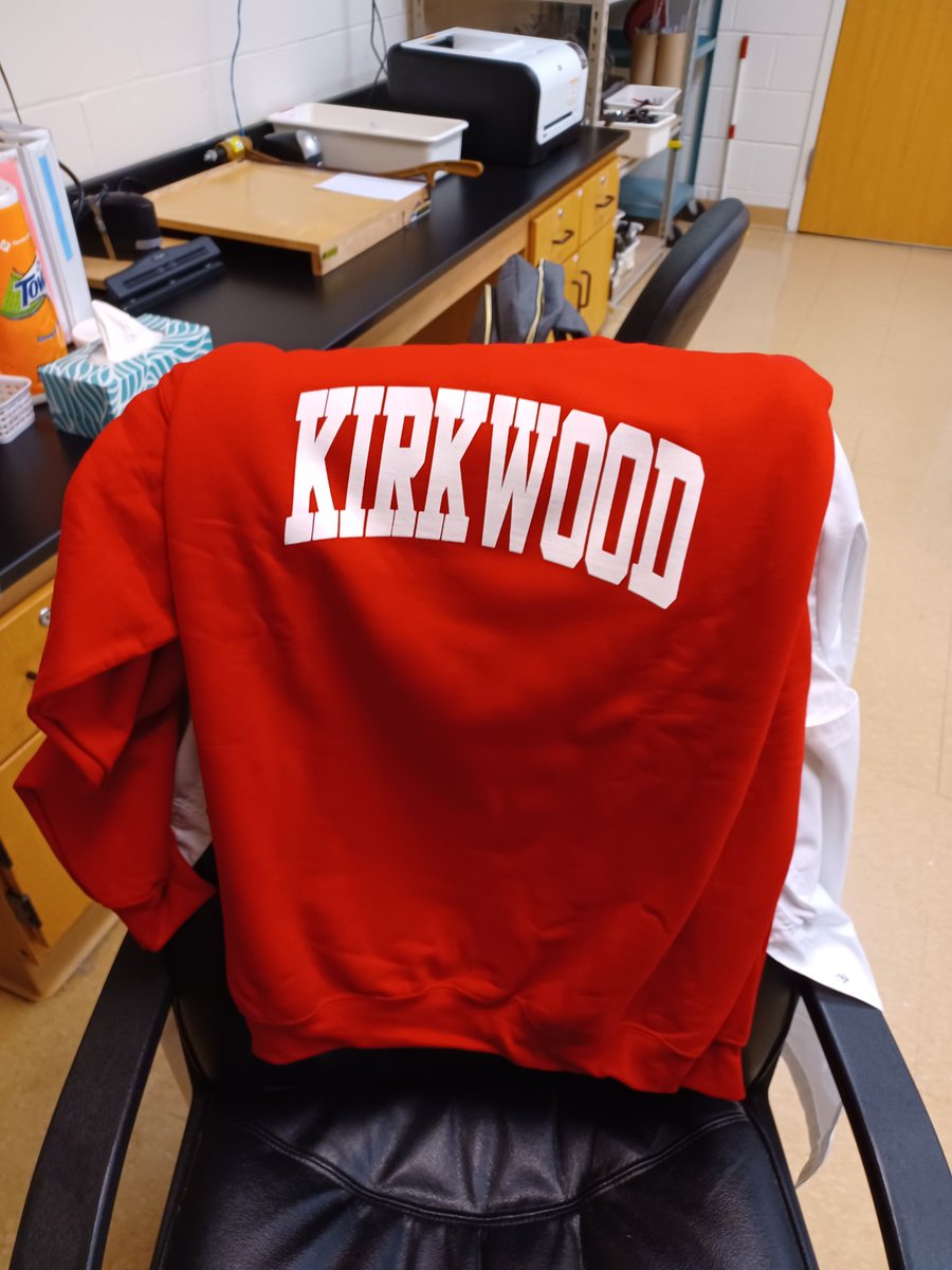 bmaibes's tweet photo. Check out my new Spirit Wear 😍 I cannot wait to wear it this Fall 🍁 https://t.co/TrckbeU8Ft