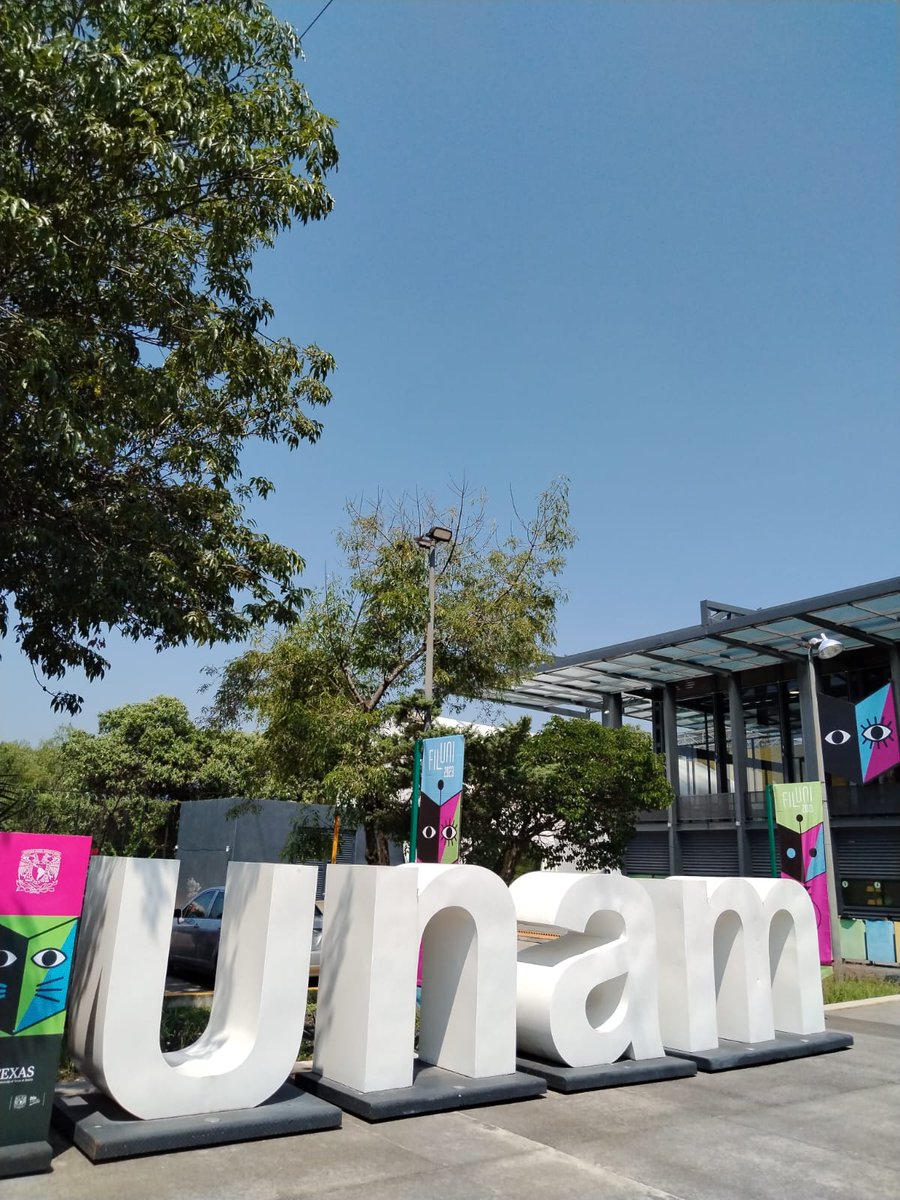 RodrigoArim1's tweet photo. Hoy se inauguró la Feria Internacional del Libro Universitario (FILUNI), en la UNAM, México.
Este año, la Udelar participa por primera vez con un stand propio en este evento que congrega editoriales universitarias.
La @UNAM_MX no sólo ha tenido  la generosidad de invitarnos a participar.  
Seremos  la Universidad invitada de honor de la edición 2024 de la FILUNI, lugar que ocupa la Universidad de Texas en Austin en 2023. Ya nos estamos preparando para ese desafío. 
 Otro espacio y oportunidad para articular e integrar nuestras universidades en la región.