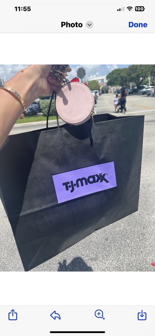 tjmaxx going all boutique !! 🛍️🛍️🛍️🛍️🛍️🛍️🛍️🛍️🛍️🛍️ https://t.co/FKTkROeb1B<a href="/tag/miamiswimweek"class="tags"><span>#miamiswimweek</span></a>