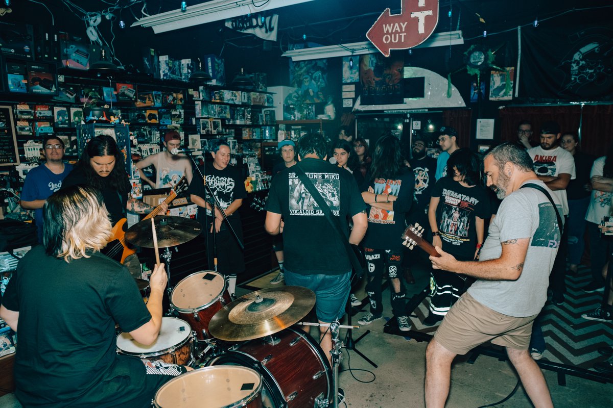 Noise Complaint tweet media