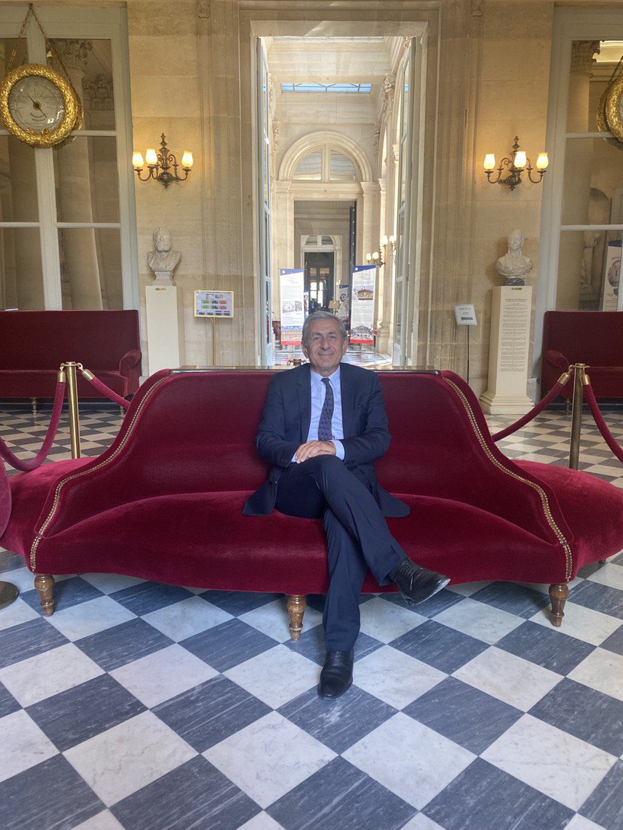 Didier Parakian tweet media