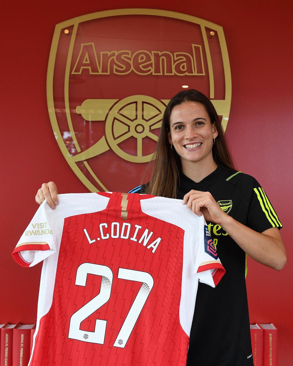 24isaacOB's tweet image. World cup winner is a gunner #codina