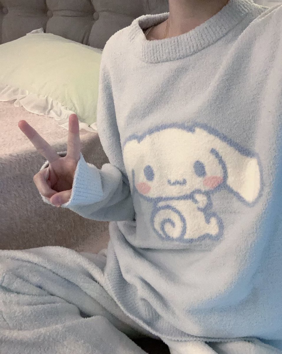 piinkimi_'s tweet photo. need https://t.co/J261jAhWcE
