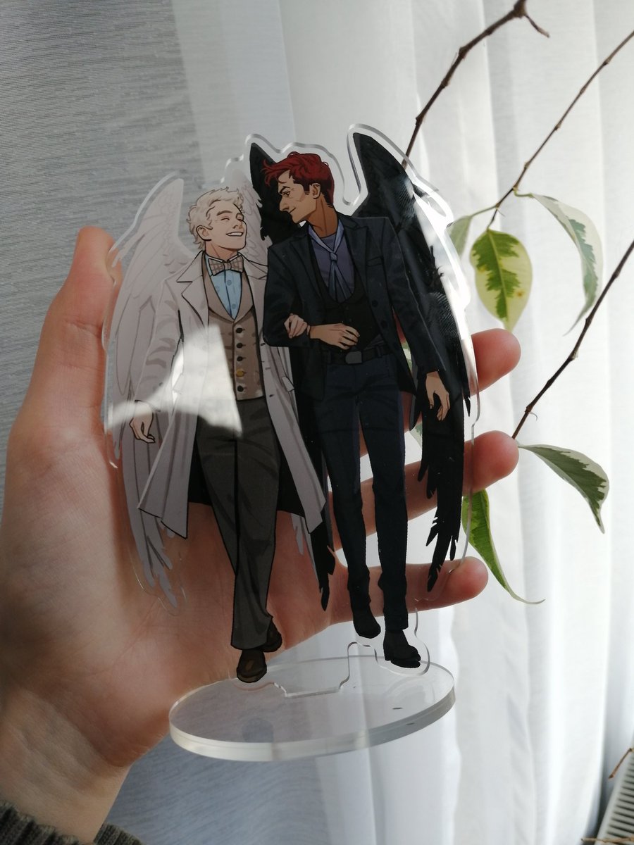 hansoeii's tweet photo. this standee is probably one of the best things I've ever made I still stare at it lovingly 🤧 https://t.co/ywi1A4QVbz