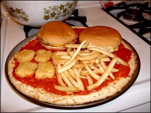 FlipHatted's tweet photo. I know how to cook and I cooked this.. I think it's a pizza https://t.co/a7nqDBfOHp
