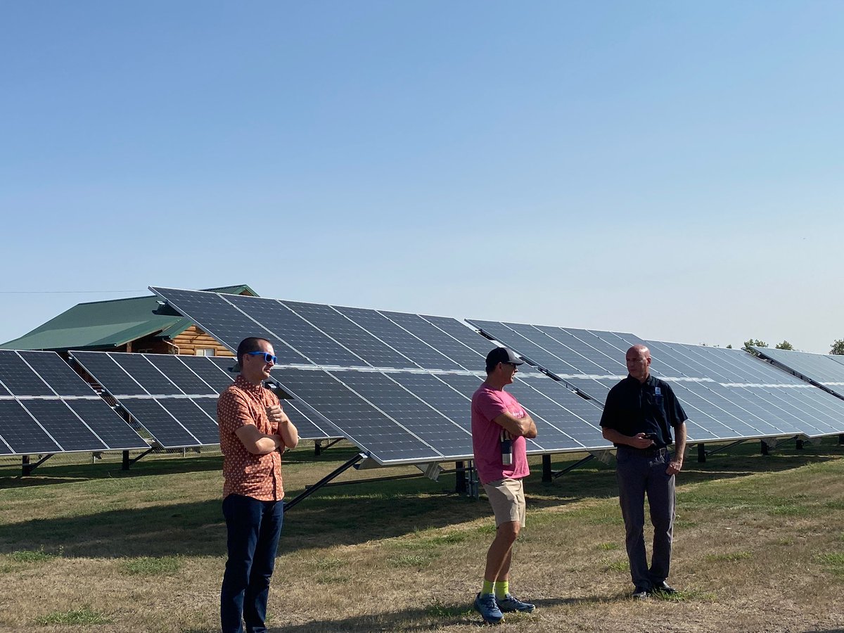 insideeducation's tweet photo. What a great #InsidePD visit to Alberta’s Net Zero Village of Stirling @stirlingca - Solar PV, field and solar thermal at the pool! Thanks to Mayor Trevor Lewington and his team for the hospitality! #aplusforenergy https://t.co/wIDv0ww9Ee