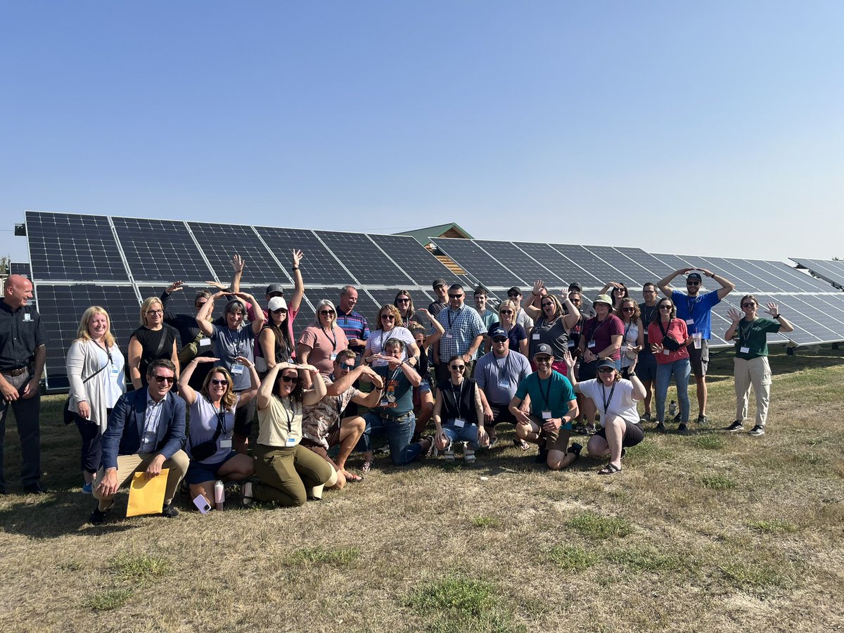 insideeducation's tweet photo. What a great #InsidePD visit to Alberta’s Net Zero Village of Stirling @stirlingca - Solar PV, field and solar thermal at the pool! Thanks to Mayor Trevor Lewington and his team for the hospitality! #aplusforenergy https://t.co/wIDv0ww9Ee