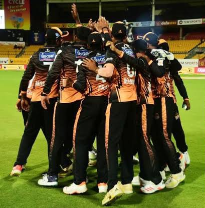 Hubli tigers are the champions of #MaharajaTrophy 🏏🏆

Congratulations team @HubliTigers 💐
#IlliGeddavareRaja #HubballiDharwad