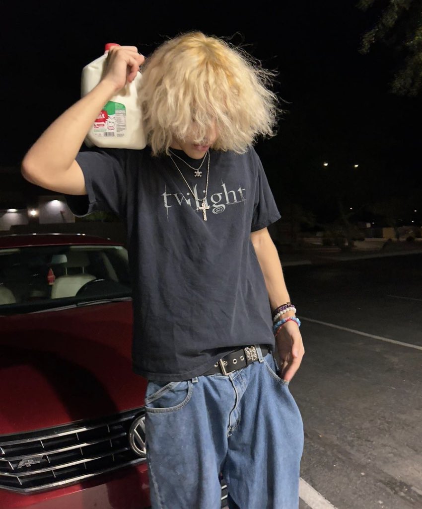 i’m back from getting the milk !🥛