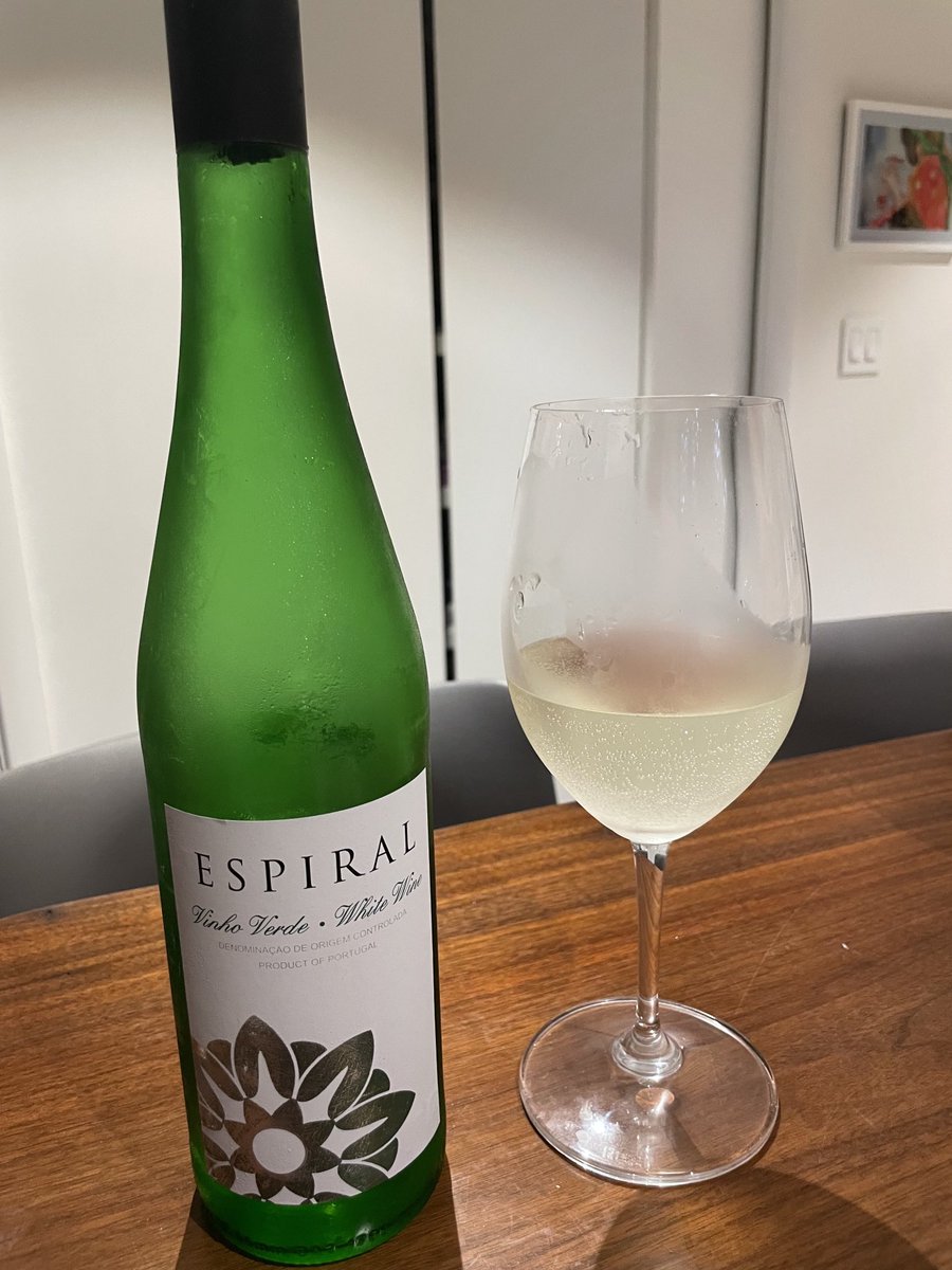 Tonight’s wine. Espiral. Vinho Verde. Nice, refreshing, Portuguese white wine! And cheap as chips! #VinhoVerde