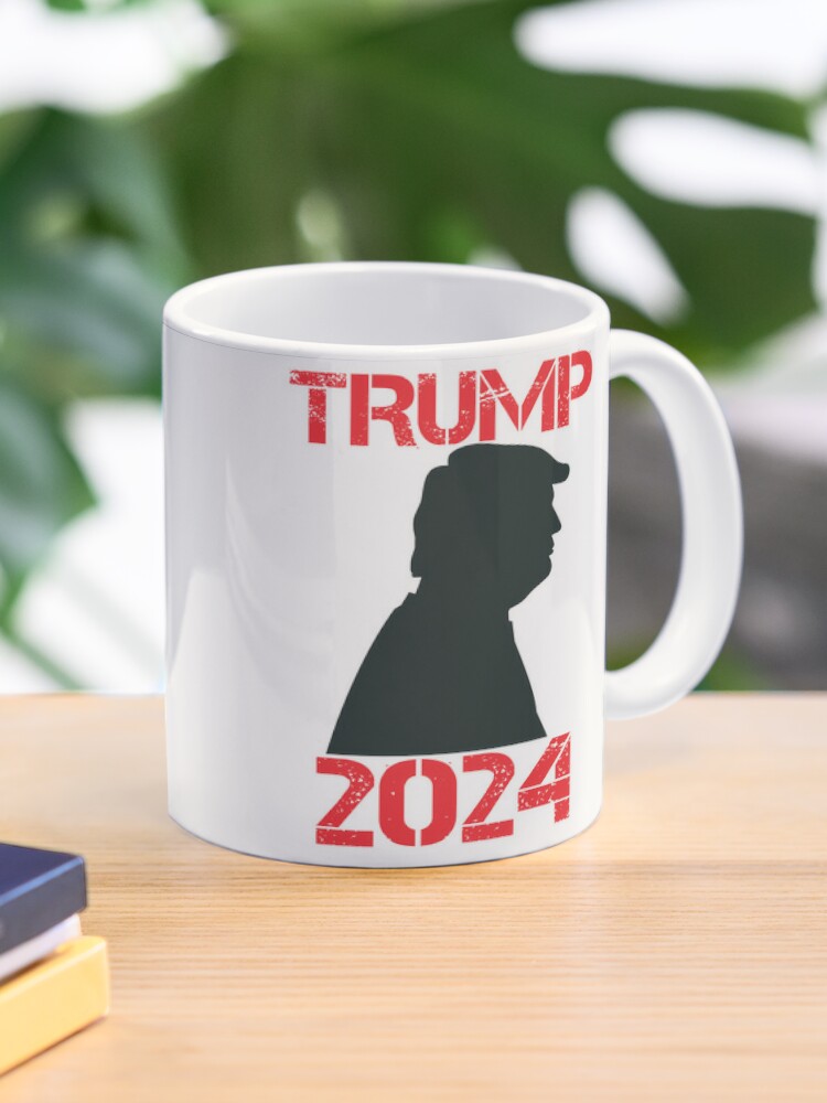 Purchase This Mug Now.
redbubble.com/i/mug/TRUMP-20…

#Trump2024 #Trump #TRUMP2024ToSaveAmerica #TrumpMugShotDay #USA #Republicans
