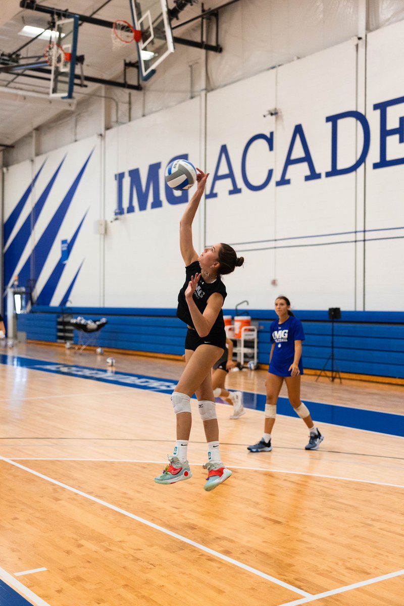 IMG Academy Volleyball tweet media