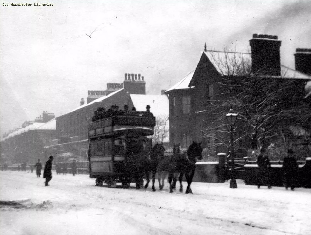 Alexandra Road, Moss Side, Manchester, 1897.

(Image: Manchester Local Image Collection) 

#britishhistory #vintagegreatbritain #mossside #manchester #history #vintagephotograph #historyinpictures