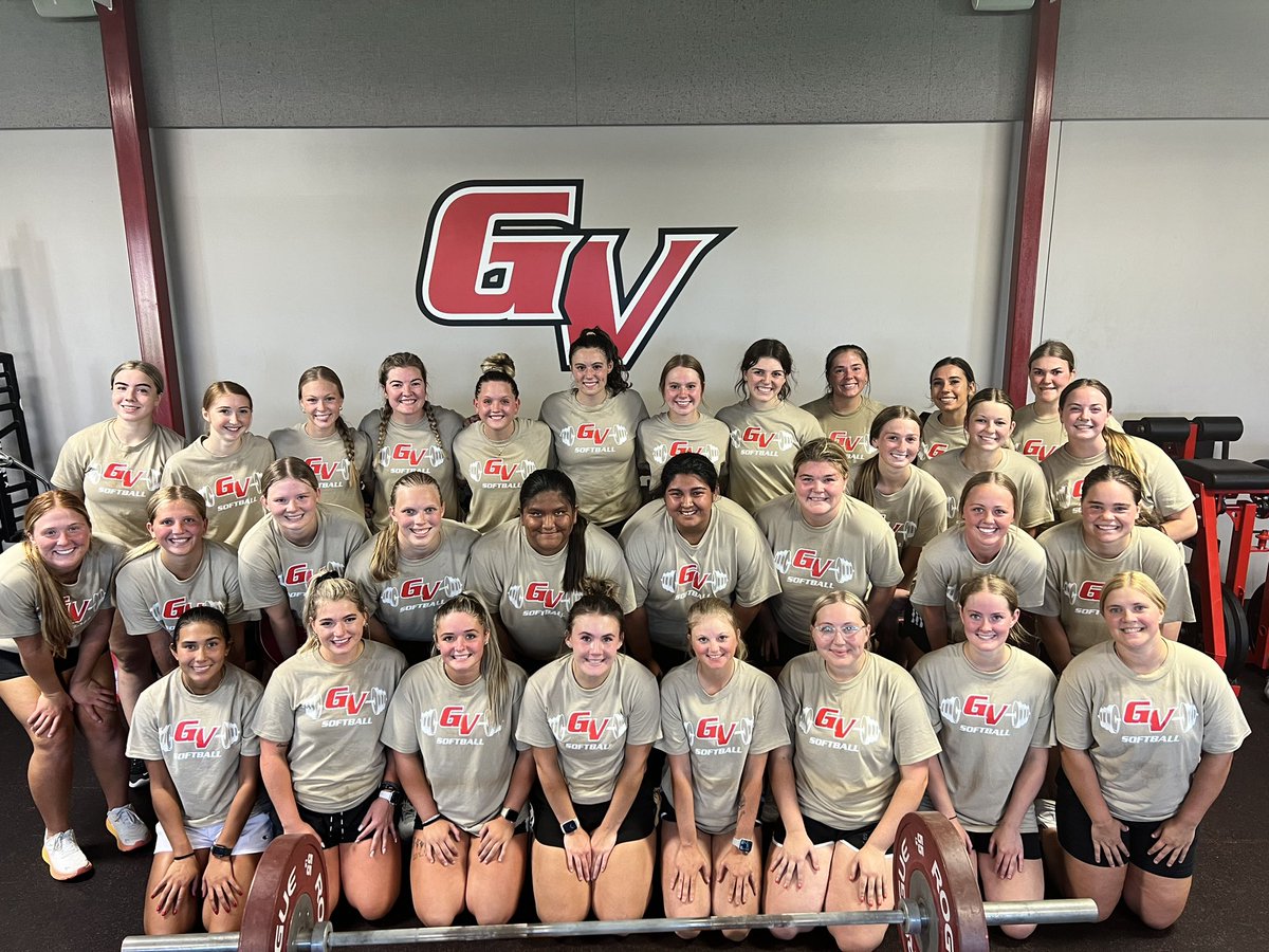 Grand View University Softball tweet media