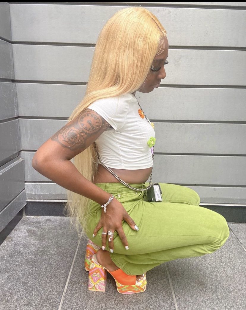 prettygal_e's tweet photo. In your nigga dreams 👅 #eballweek https://t.co/EasSyJE2yp