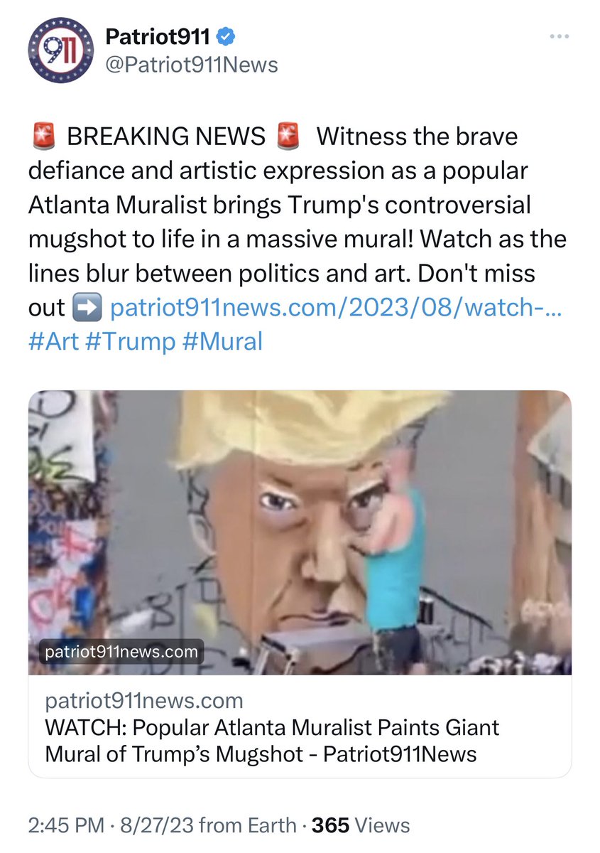 patriottakes's tweet image. MAGA folks thought a street artist was honoring Trump. He was actually mocking him.