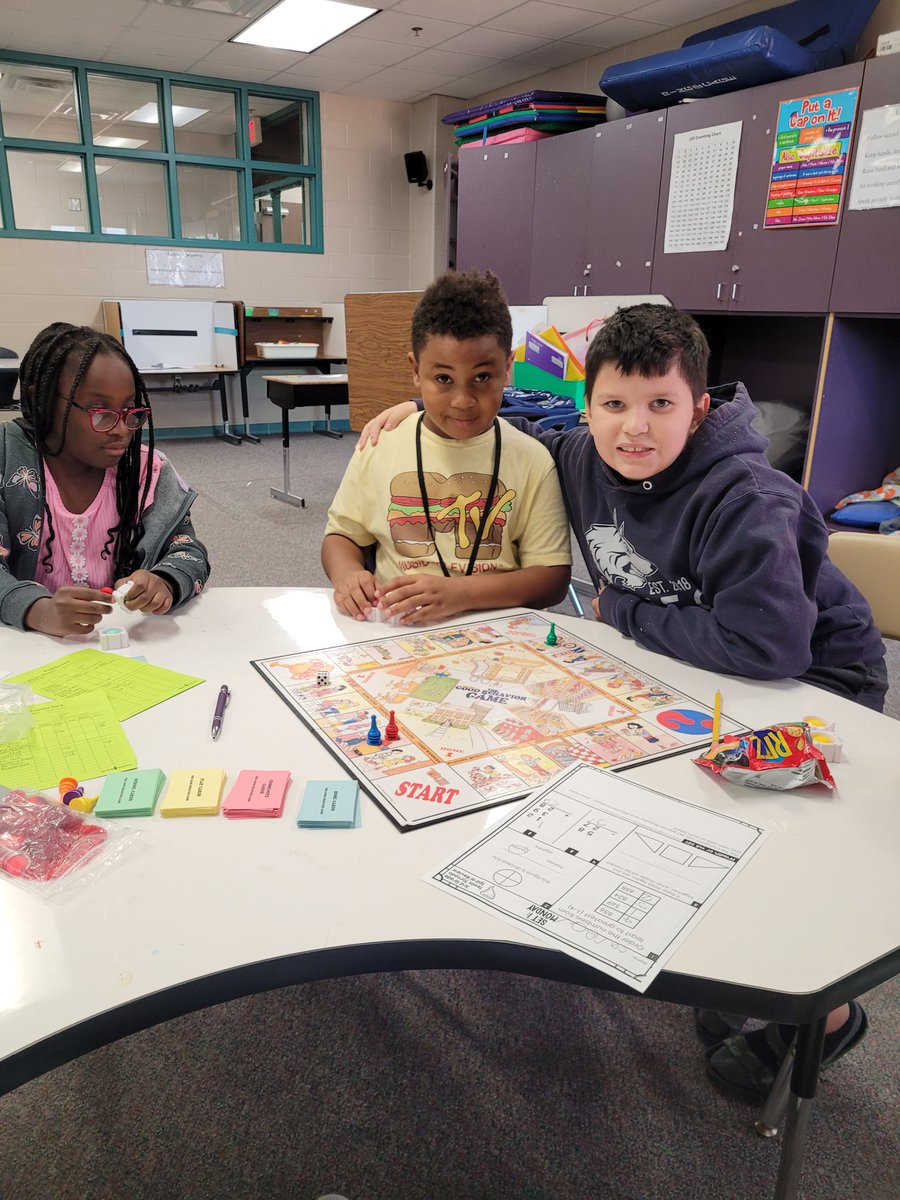 Laura Bull tweet media