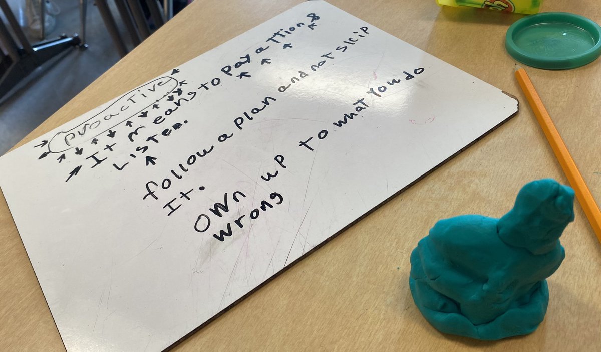 Miss Hergenrother tweet media