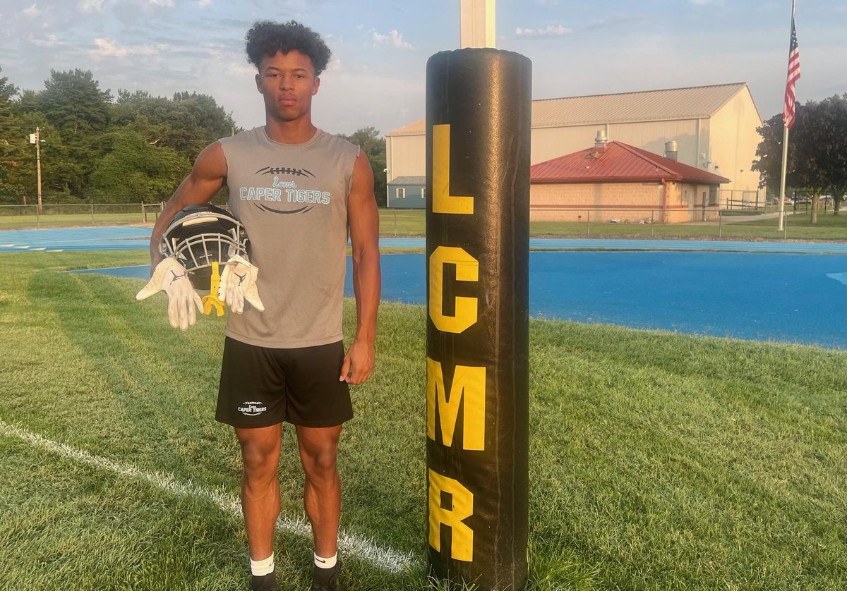 Junior <a href="/lcmrfootball/">LCMR Football</a> standout is CapeAtlanticLive.com Athlete of the Week
capeatlanticlive.com/article.php?id…
#CapeAtlanticLive <a href="/BraswellThomas2/">Braswell Thomas</a> <a href="/lowercapemay/">LCMR School District</a> <a href="/coachlbailey/">Lance Bailey</a> <a href="/CAL_LiveSports/">Cape-Atlantic LIVE Sports Media</a> @TheCALathletics