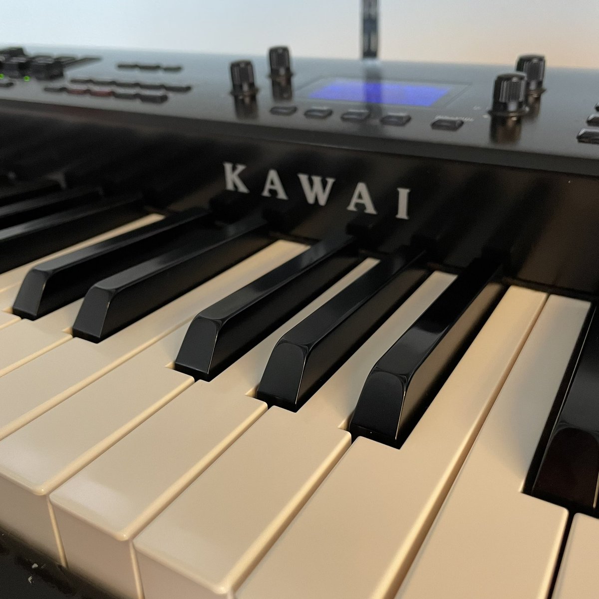 clavierouge's tweet photo. おはようございます。けさは20分ほどの朝練。

#ピアノ練習 #pianopractice #カワイ #kawai #kawaimp7se #mp7se https://t.co/lgVg1hFLlP