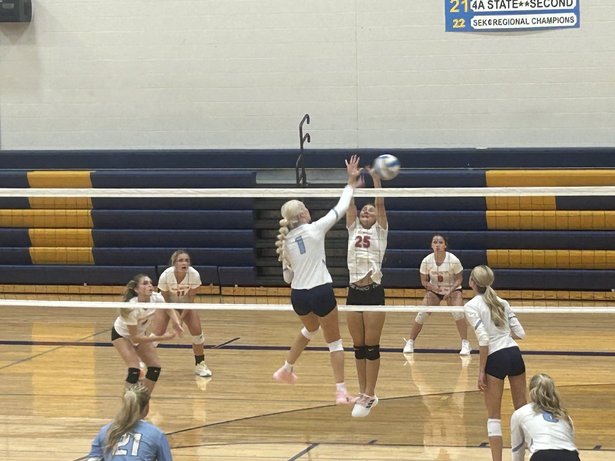 BHS varsity and JV Vball at Chanute!  #best3outof5