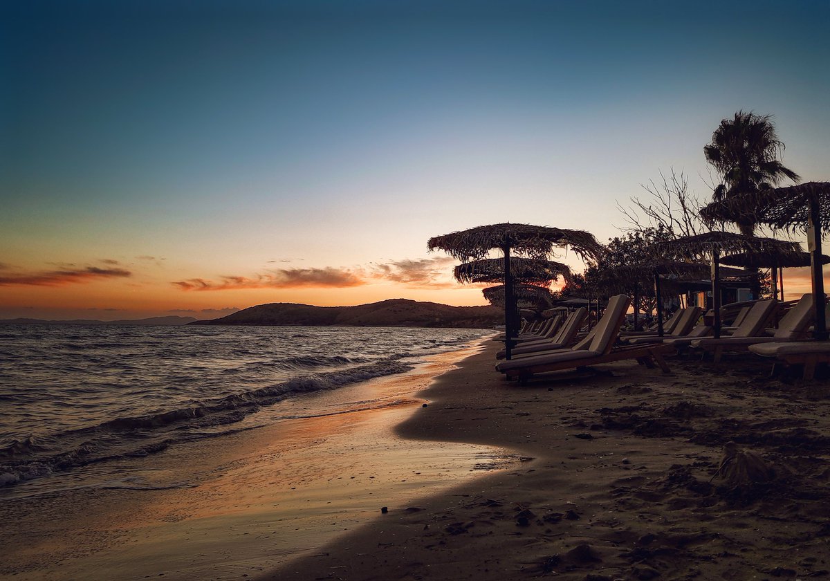 xontrikaiasximi's tweet photo. After the storm
#drepano #makrigiali #finikas #sea #summer #beach #beachlife #sunset #sunsetphotography #sunsetcolors #igoumenitsa #Greece #photography #photooftheday #samsunga53 #lightroom https://t.co/z7rHDVuoeJ