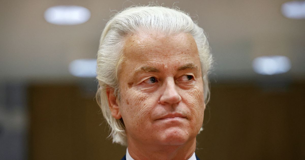 Prosecutors seek 12 years for Pakistani ex-cricketer who threatened Dutch far-right leader reut.rs/47W6KGf